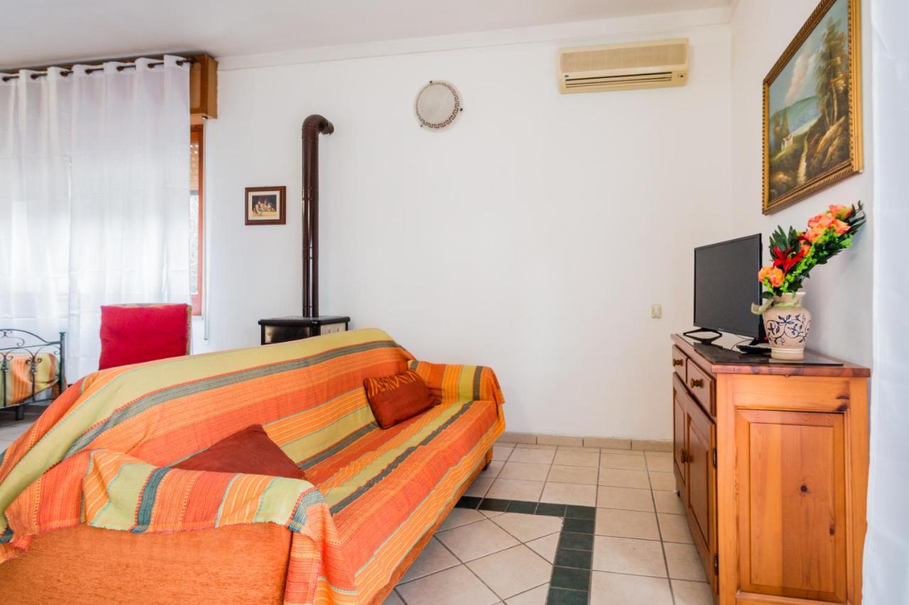 Terre Di Mare Near The Sandy Beach With Pool, Parking & Wifi フォンターネ・ビアンケ エクステリア 写真