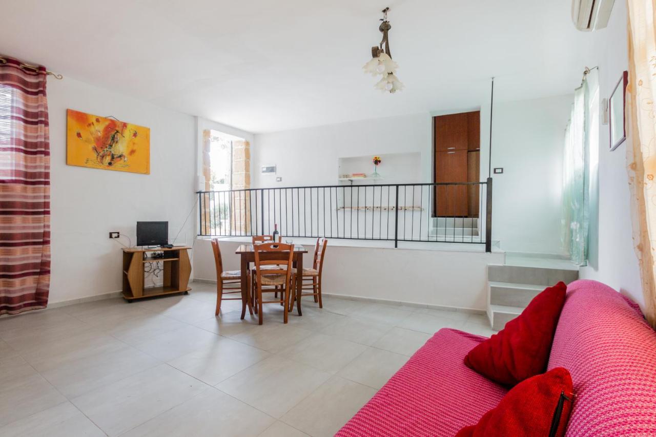 Terre Di Mare Near The Sandy Beach With Pool, Parking & Wifi フォンターネ・ビアンケ エクステリア 写真